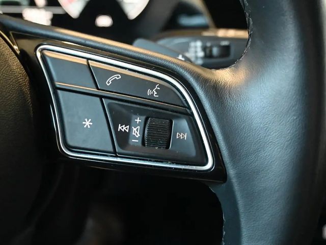 Audi A3 30 TDI Sedan