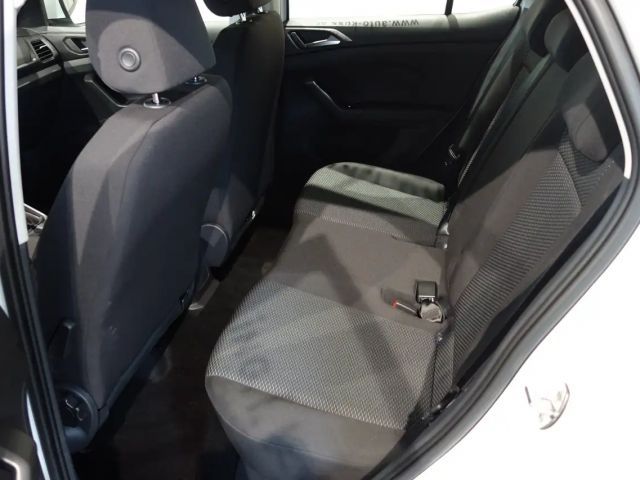 Volkswagen T-Cross 4Me TSI