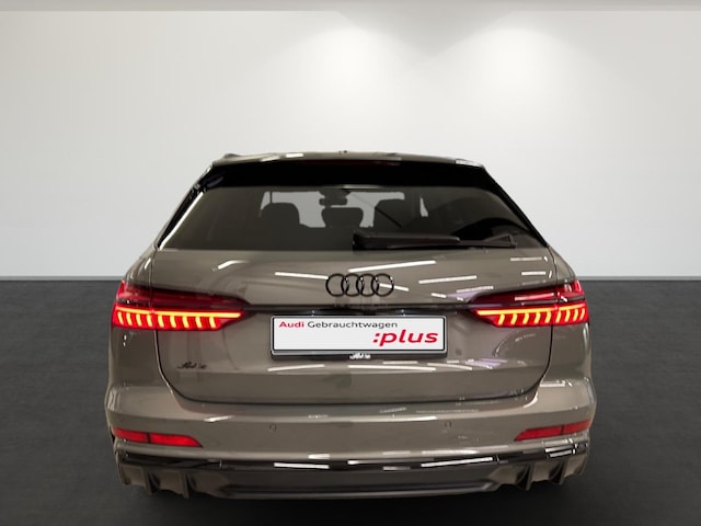 Audi S6 Avant Quattro