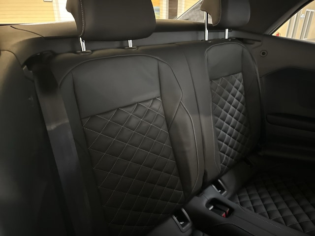 Volkswagen T-Roc 1.5 TSI Cabriolet DSG R-Line