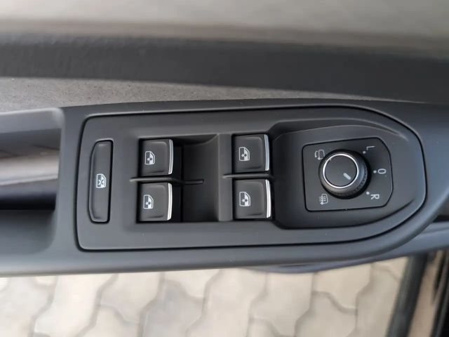 Volkswagen Golf Business DSG Variant