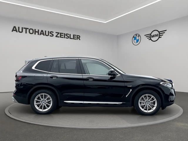 BMW X3 xDrive30e