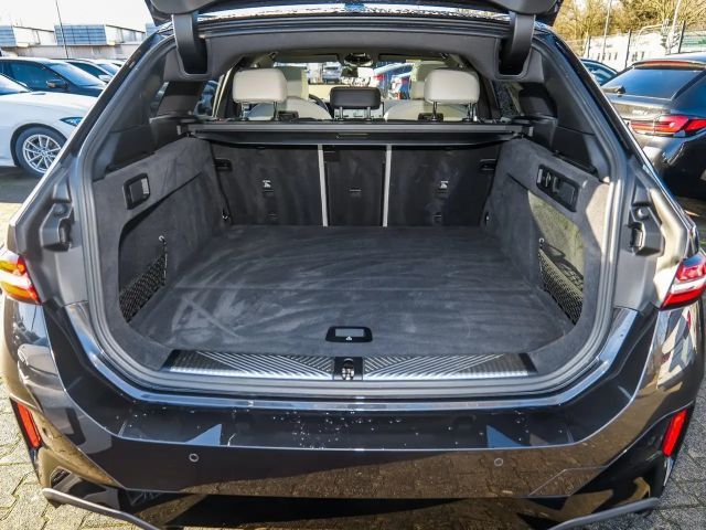 BMW 520 520d M-Sport Touring xDrive