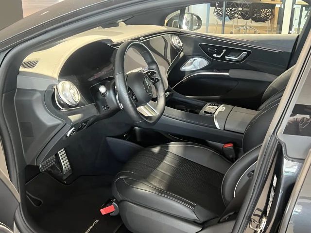 Mercedes-Benz EQS 4MATIC 580 Sedan