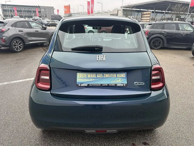 Fiat 500e 42 kWh