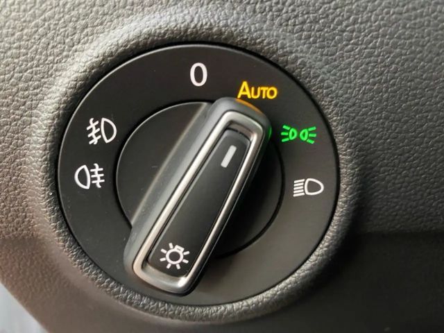 Volkswagen T-Roc 1.5 TSI DSG Sport