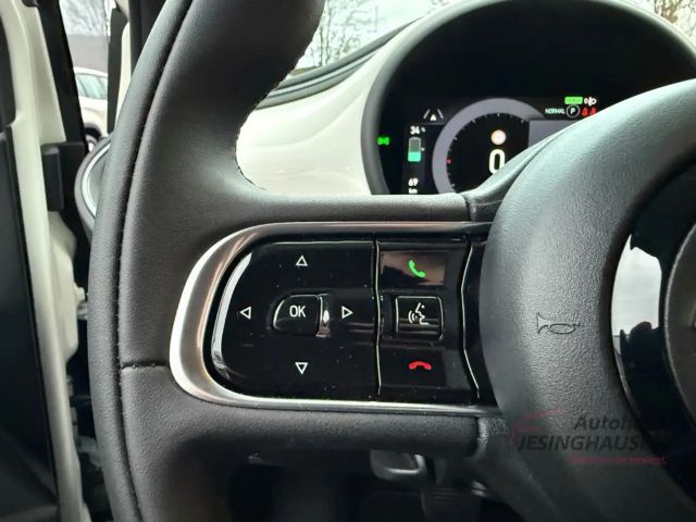 Fiat 500e +Keyless+Klimaaut.+Tempomat  Apple CarPlay Android
