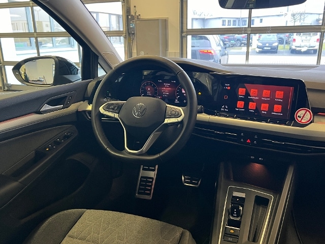 Volkswagen Golf 1.5 eTSI DSG Golf VIII Move