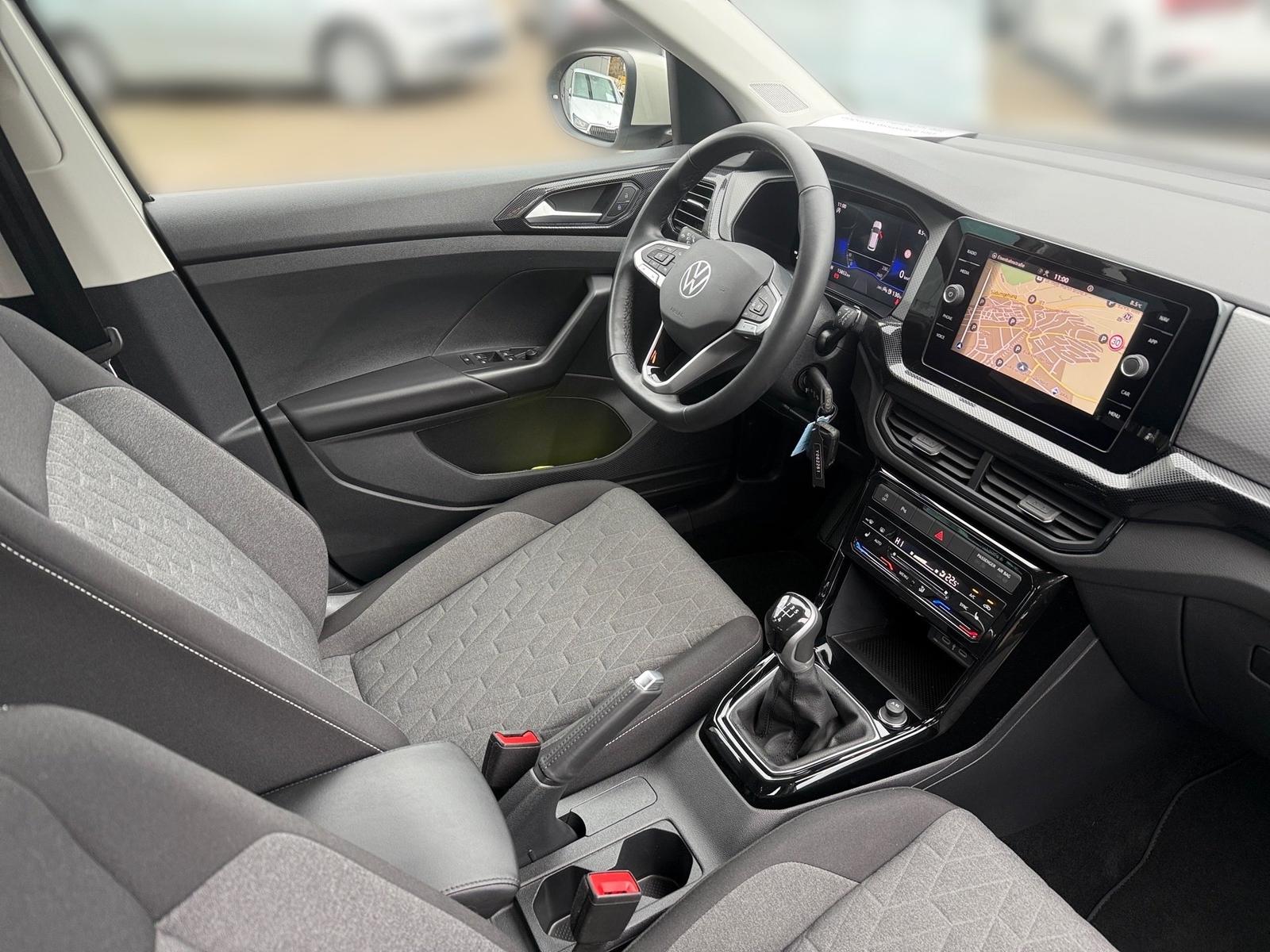 Volkswagen T-Cross Life