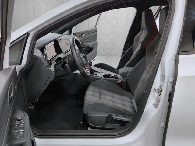 Volkswagen Golf 2.0 TSI GTI