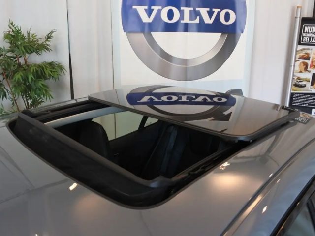 Volvo S60 AWD Dark Recharge Ultimate