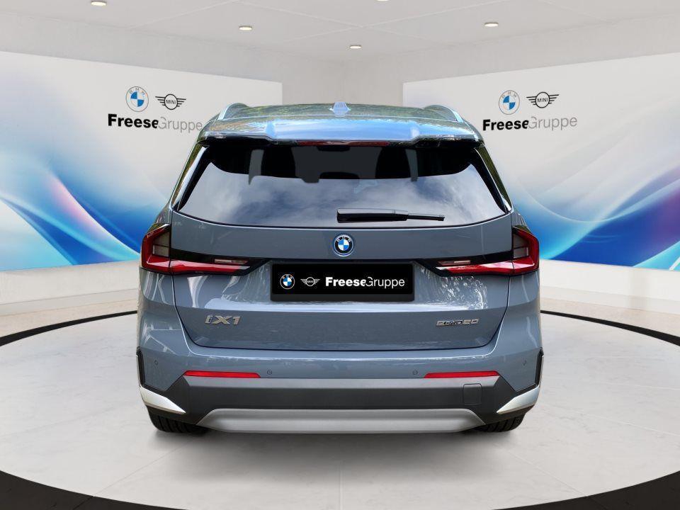 BMW iX1 eDrive20
