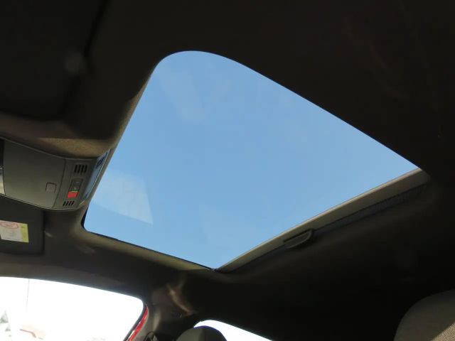 Volkswagen Taigo 1.0 TSI DSG R-Line