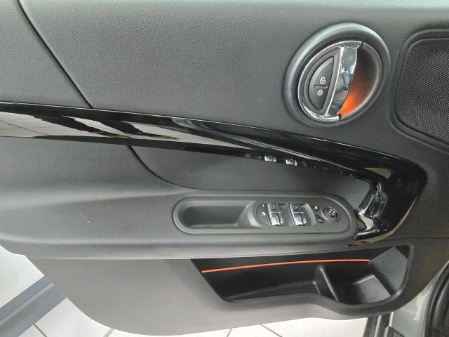 MINI Cooper D Countryman 2,0 D Komfortzugang/Rückfahrkamera/Navi/LED