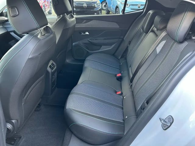 Peugeot 408 Allure Pack Hybrid