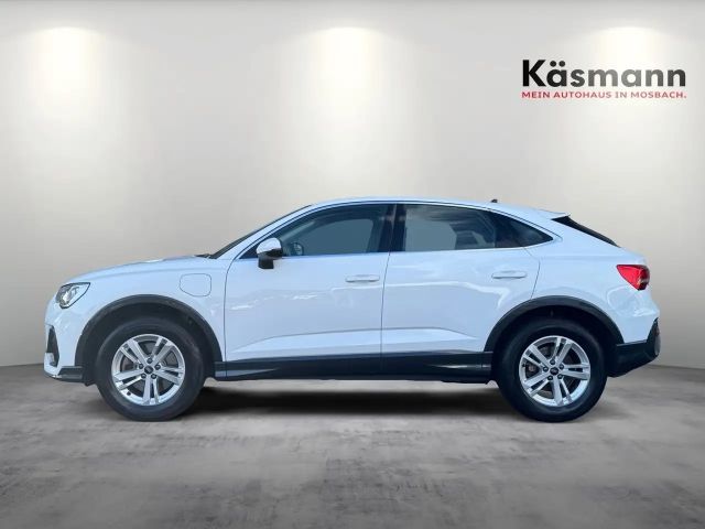 Audi Q3 45TFSIe AHK PDC