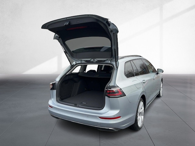 Volkswagen Golf 1.5 eTSI DSG Style Variant