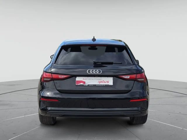 Audi A3 30 TDI S-Tronic Sedan