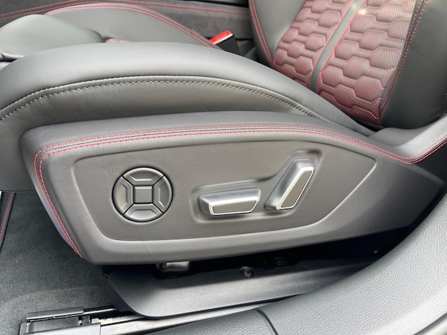 Audi A6 e-tron Avant Performance Quattro