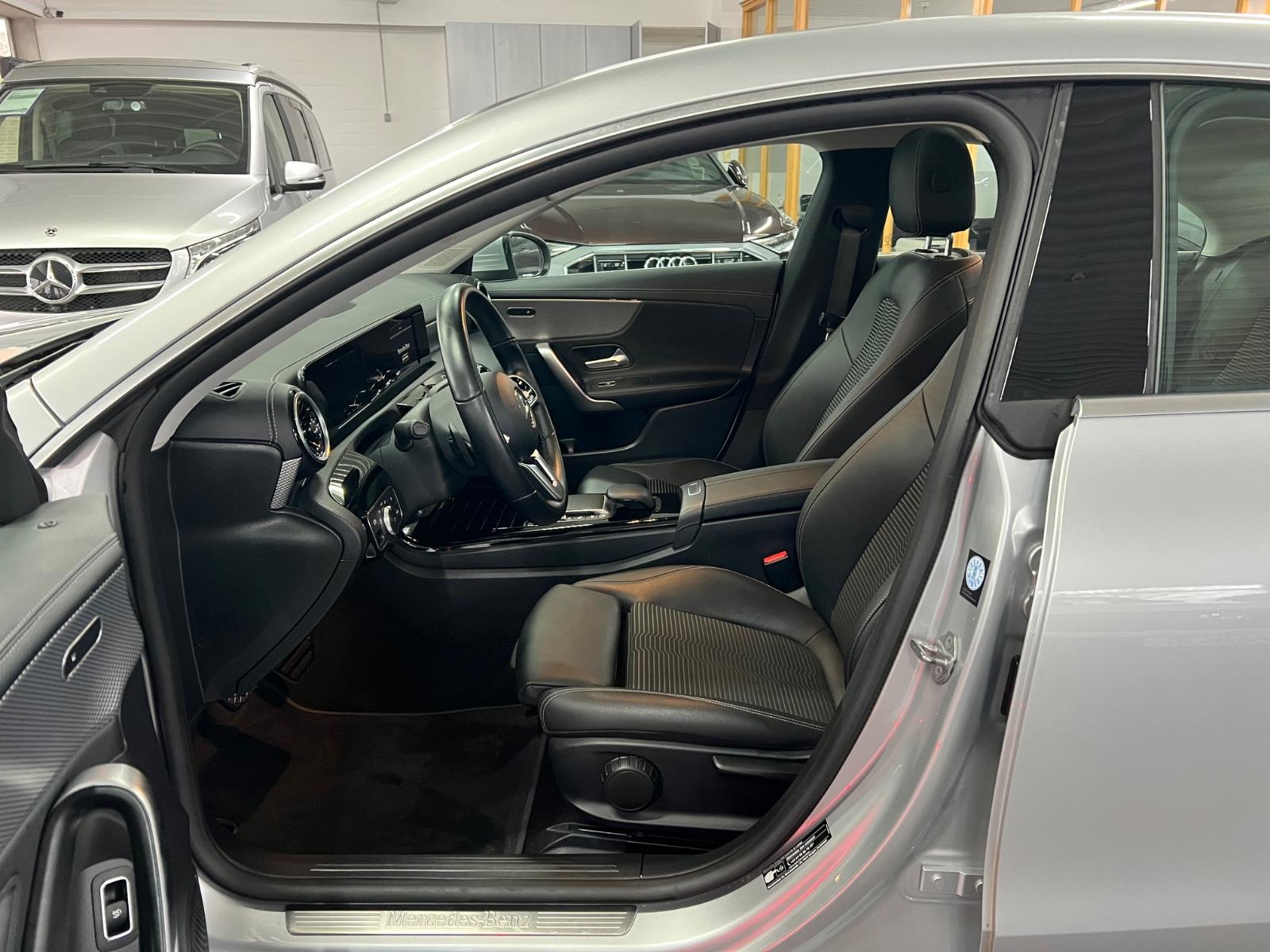 Mercedes-Benz CLA 200 4MATIC Coupé Progressive