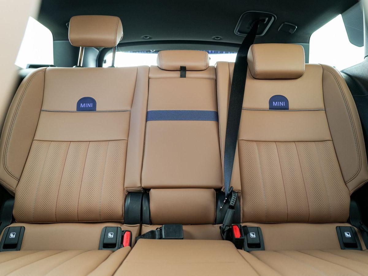 MINI Cooper C Countryman Favoured