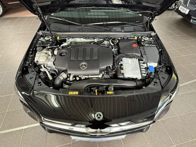 Mercedes-Benz CLA 200 CLA 200 d Shooting Brake