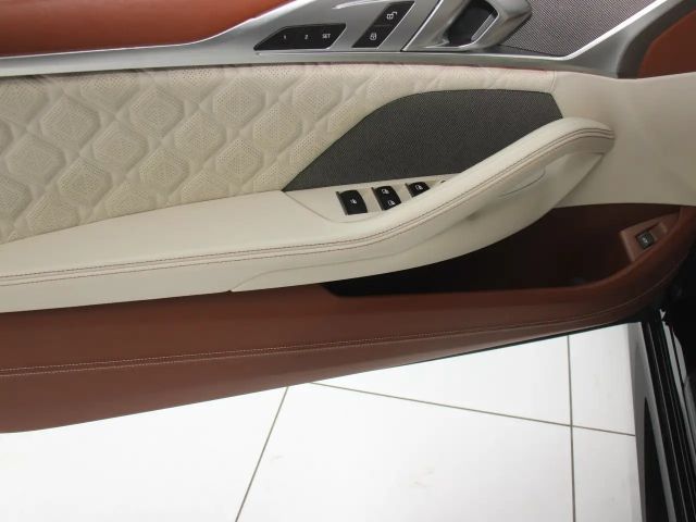 BMW M8 Cabrio Competition