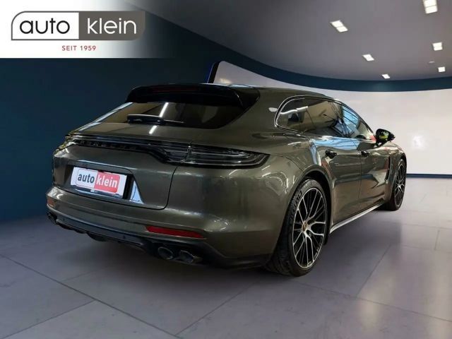 Porsche Panamera 4 E-Hybrid