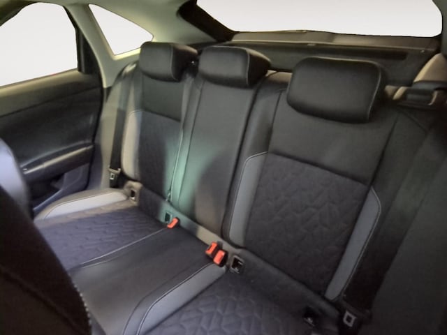 Volkswagen Taigo 1.0 TSI DSG