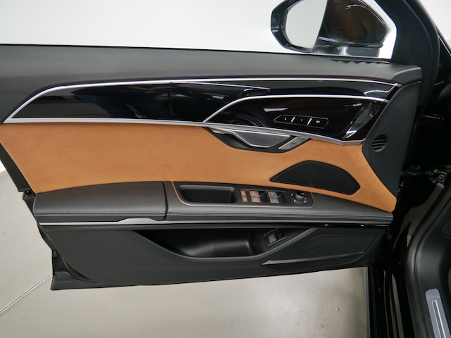 Audi A8 60 TFSI Quattro