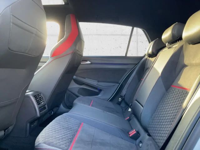 Volkswagen Golf 2.0 TSI Golf VIII