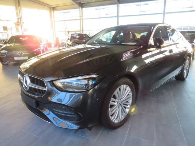 Mercedes-Benz C 180 AVANTGARDE Sedan