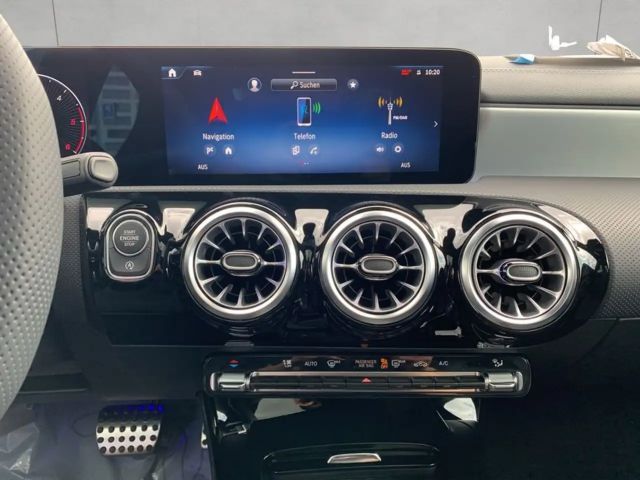 Mercedes-Benz CLA 180 Coupé