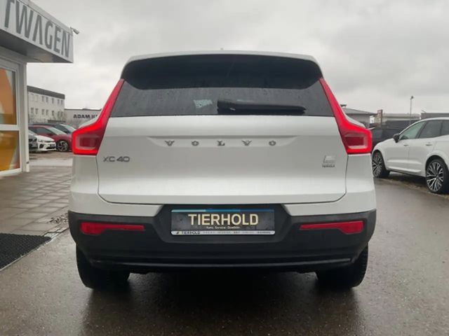Volvo XC40 Dark Plus T5