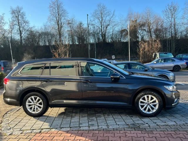 Volkswagen Passat Business DSG Variant
