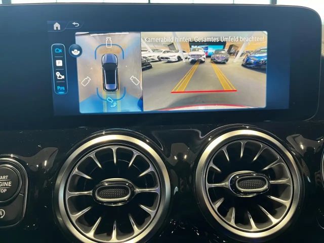 Mercedes-Benz GLA 200 AMG Line