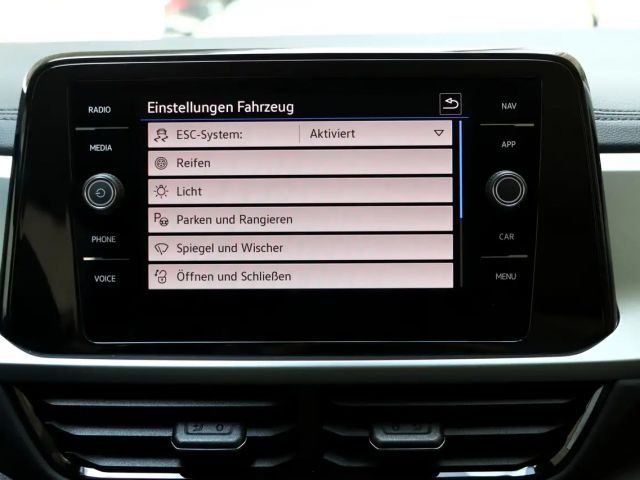 Volkswagen T-Roc 1.5 TSI DSG Life