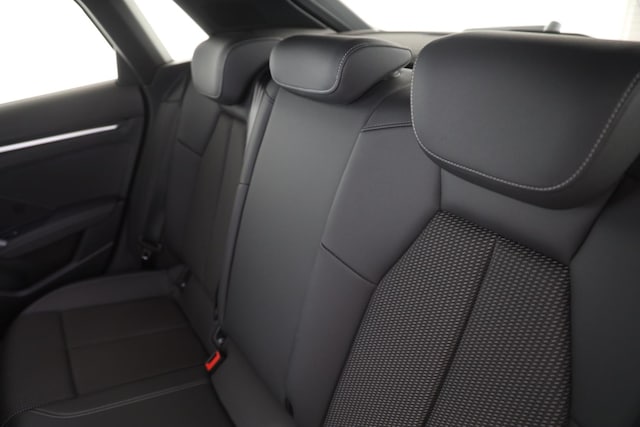 Audi A3 35 TFSI S-Line S-Tronic Sportback