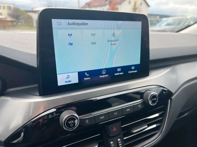 Ford Kuga AWD Hybrid Titanium