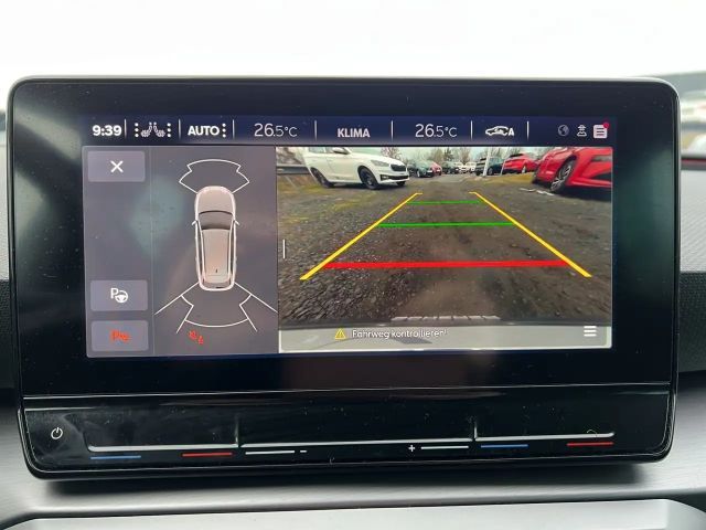 Seat Leon 1.5 eTSI DSG FR-lijn Sportstourer