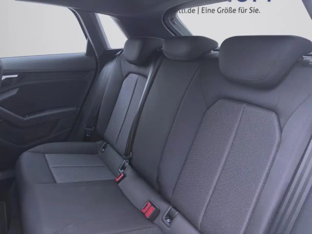 Audi A3 35 TFSI Sedan Sportback