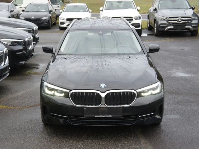 BMW 530 530e Touring