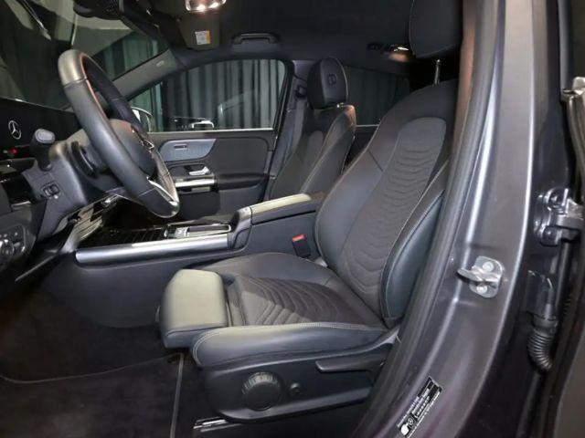 Mercedes-Benz GLA 180 Progressive