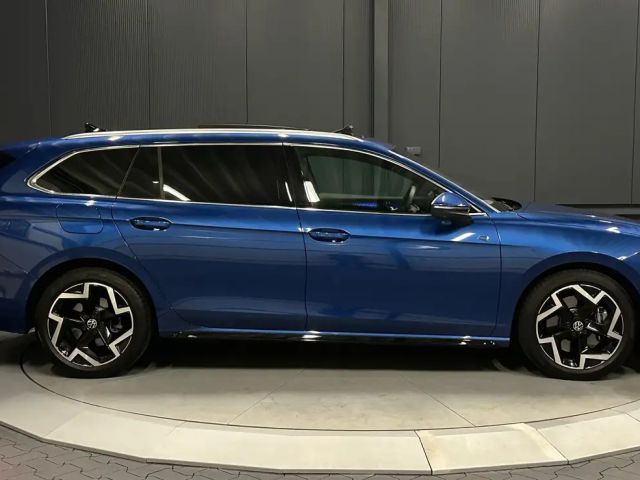 Volkswagen Passat 4Motion R-Line Variant