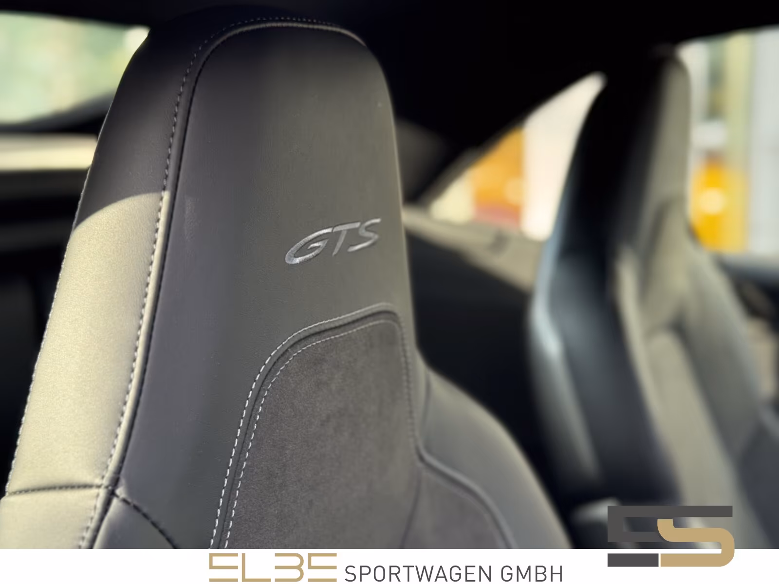 Porsche 911 992 Cabriolet Carrera GTS