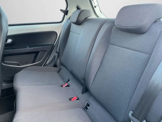 Volkswagen e-up! Move Move up!