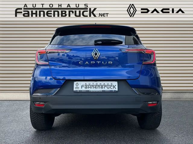 Renault Captur Hybrid TCe 140 Techno