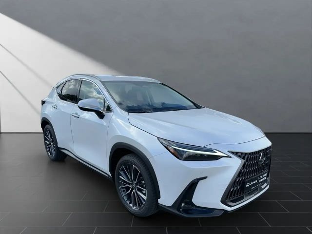 Lexus NX 450h Luxury Line