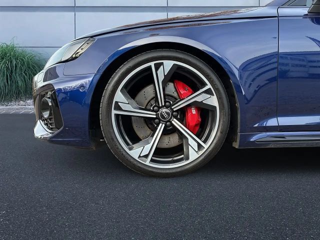 Audi RS4 331(450) kW(PS) tiptr.