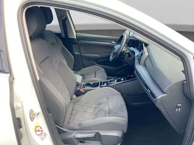 Volkswagen Golf 2.0 TSI DSG Style